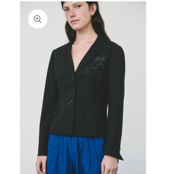 MOSCHINO Cheap and Chic Black Flower Embroidered Blazer - Picture 1 of 6